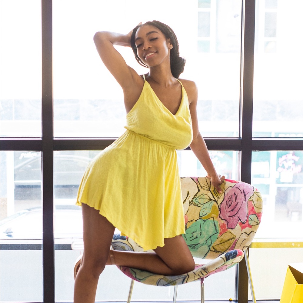 Crowl Neck Halter Dress - S, M, L - Yellow